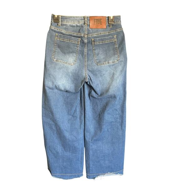 Frye Wide Leg Jeans Medium Wash Size 26 Great Condition - Picture 4 of 7